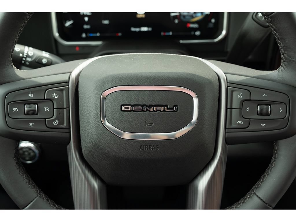 New 2026 GMC Sierra 3500 Denali Ultimate w/ LPO, Black Badging Package AWD/4WD image 18