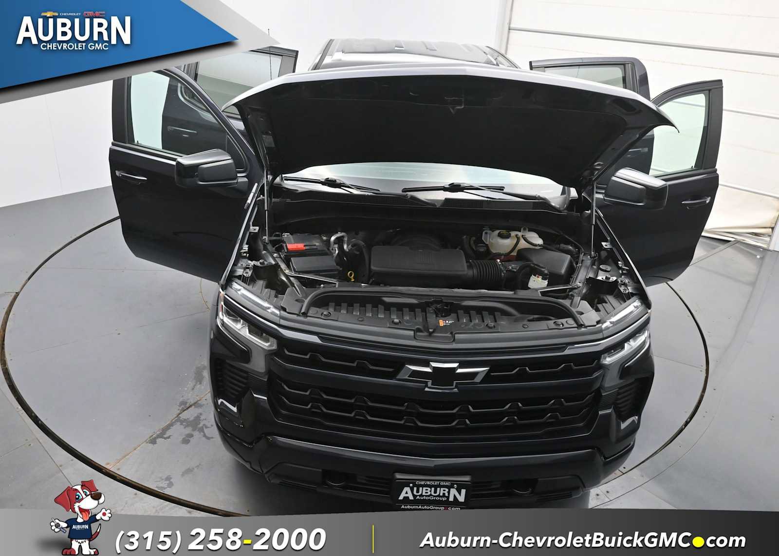 Used 2024 Chevrolet Silverado 1500 RST AWD/4WD image 35