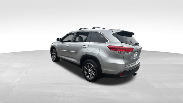 Used 2019 Toyota Highlander XLE w/ Protection Package #3 image 5
