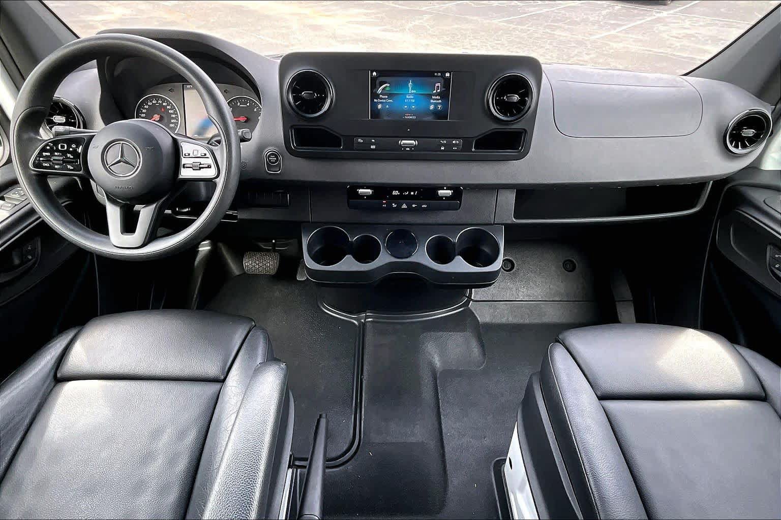 Used 2023 Mercedes-Benz Sprinter 2500 image 16