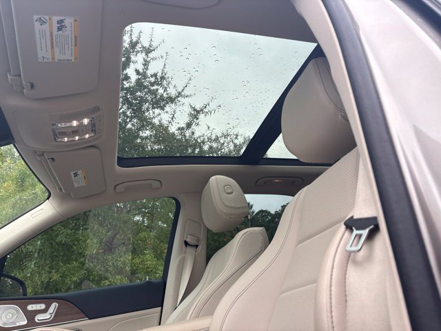 Used 2022 Mercedes-Benz GLE 350 image 3