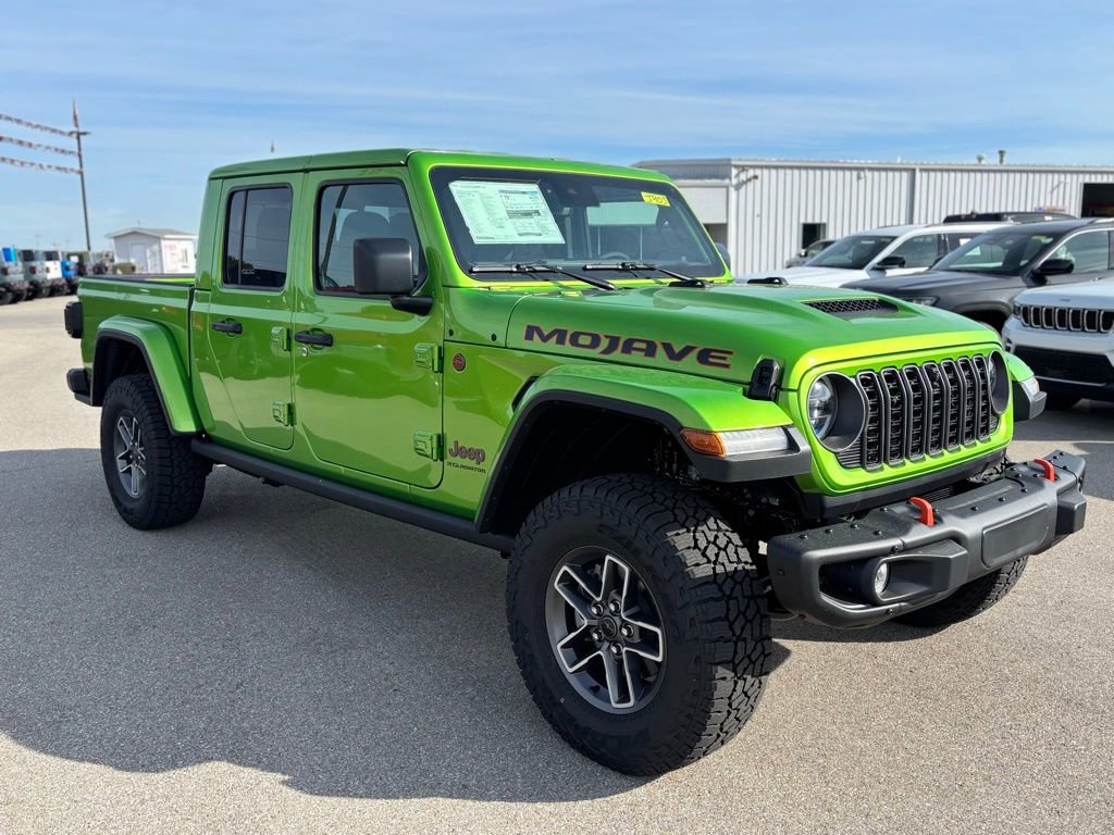 New 2025 Jeep Gladiator Mojave image 5