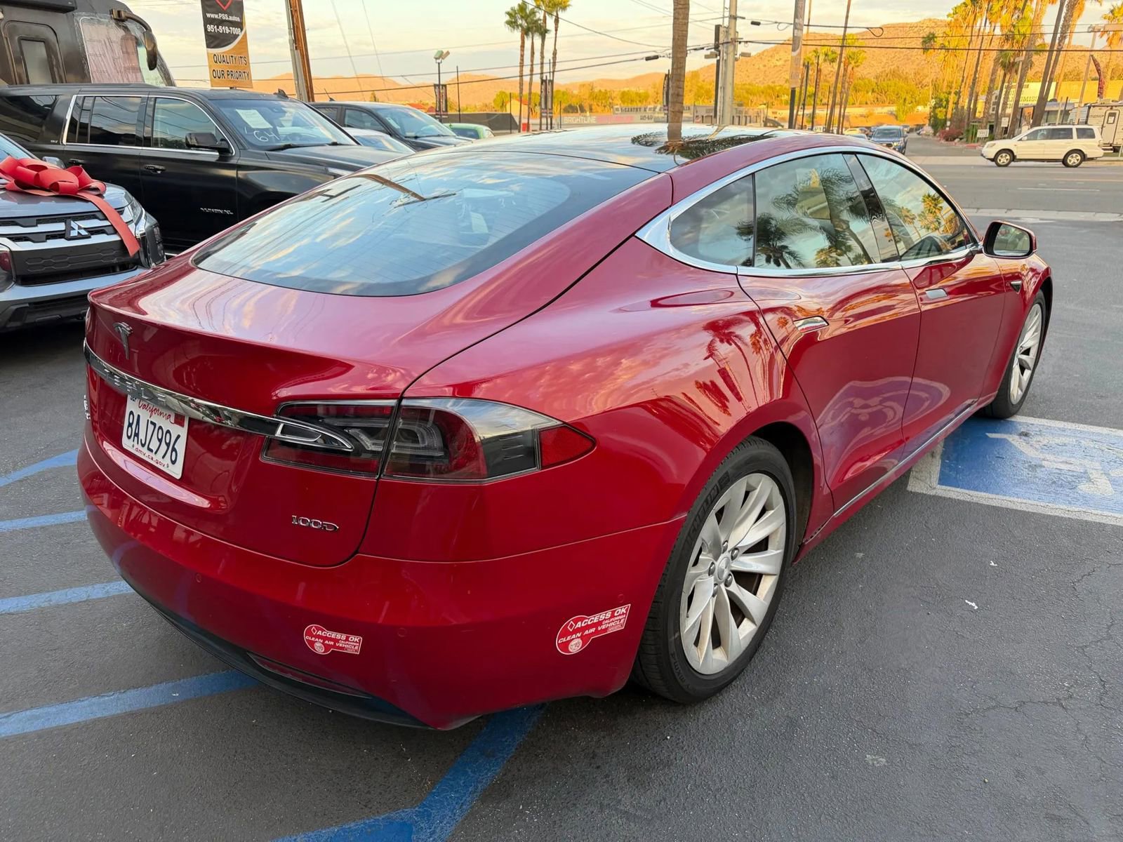 Used 2017 Tesla Model S 100D image 8