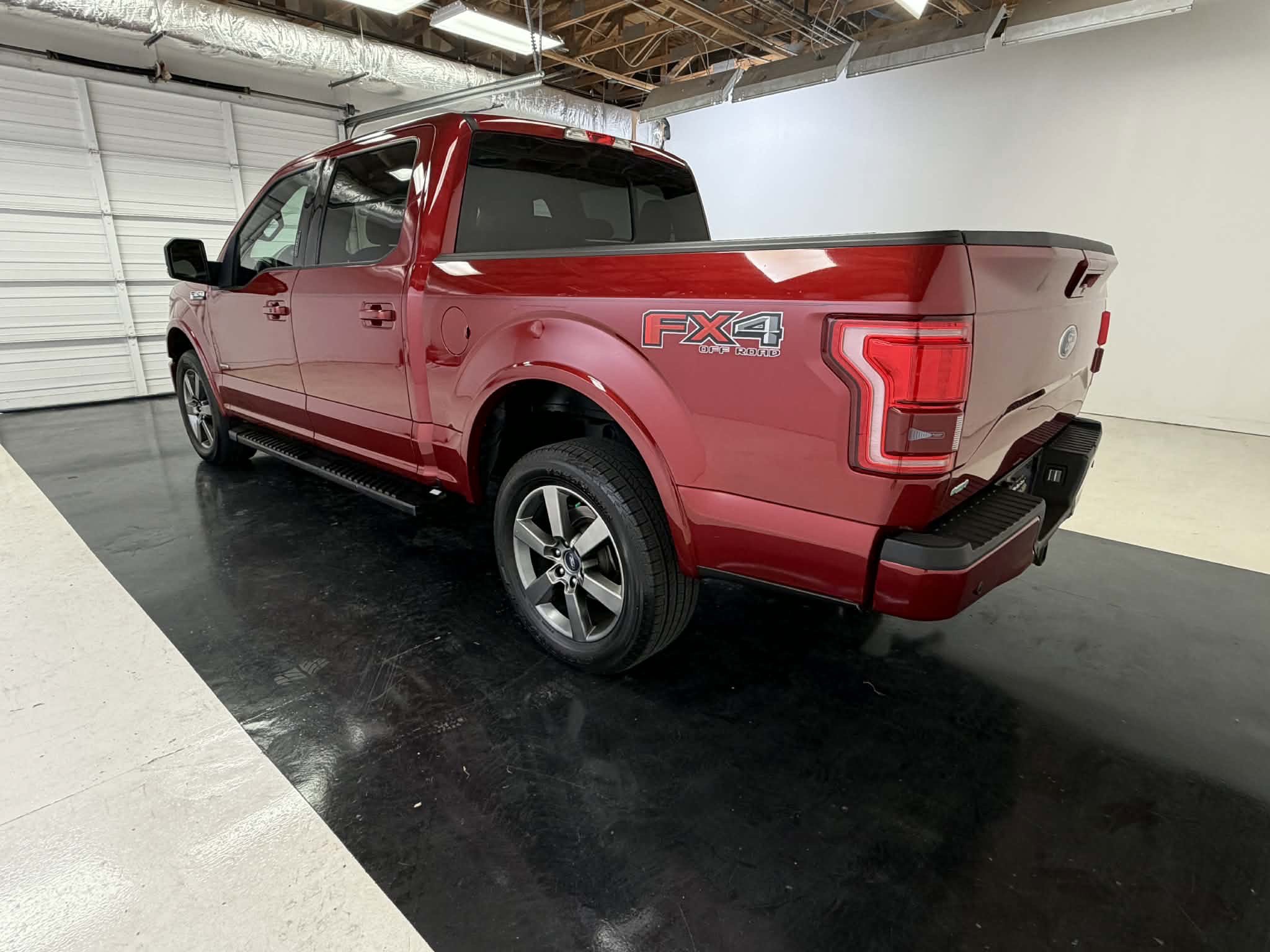 Used 2015 Ford F150 Lariat AWD/4WD image 6