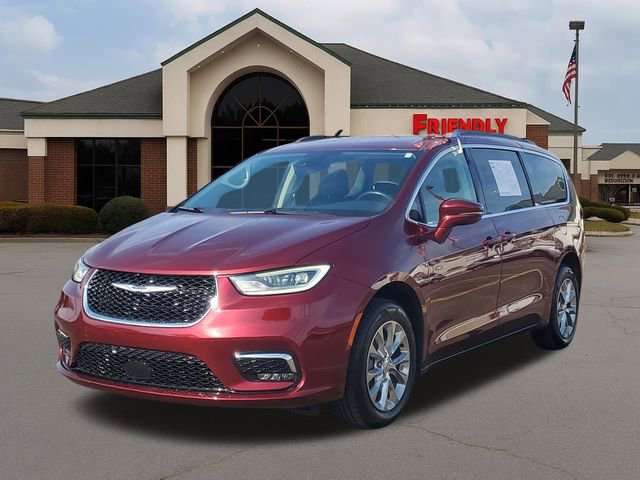 Used 2022 Chrysler Pacifica Touring-L image 2