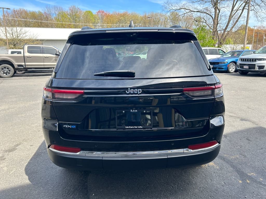 Used 2023 Jeep Grand Cherokee 4WD 4xe w/ Luxury Tech Group II image 5