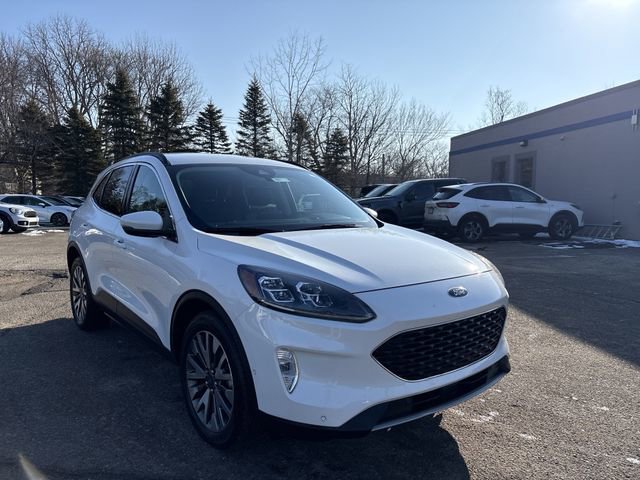 Certified 2020 Ford Escape Titanium image 3