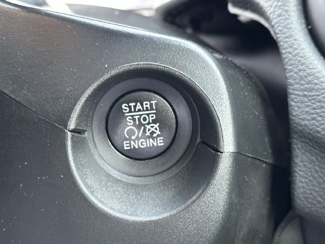 Used 2019 Jeep Compass Latitude w/ Popular Equipment Group AWD/4WD image 24
