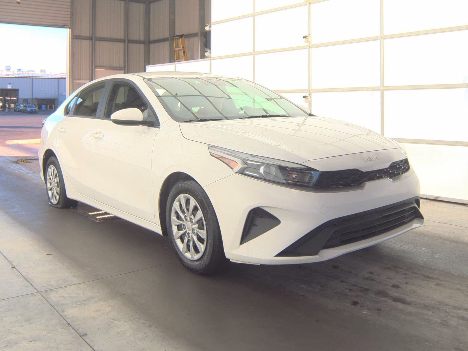 Used 2024 Kia Forte LX image 6