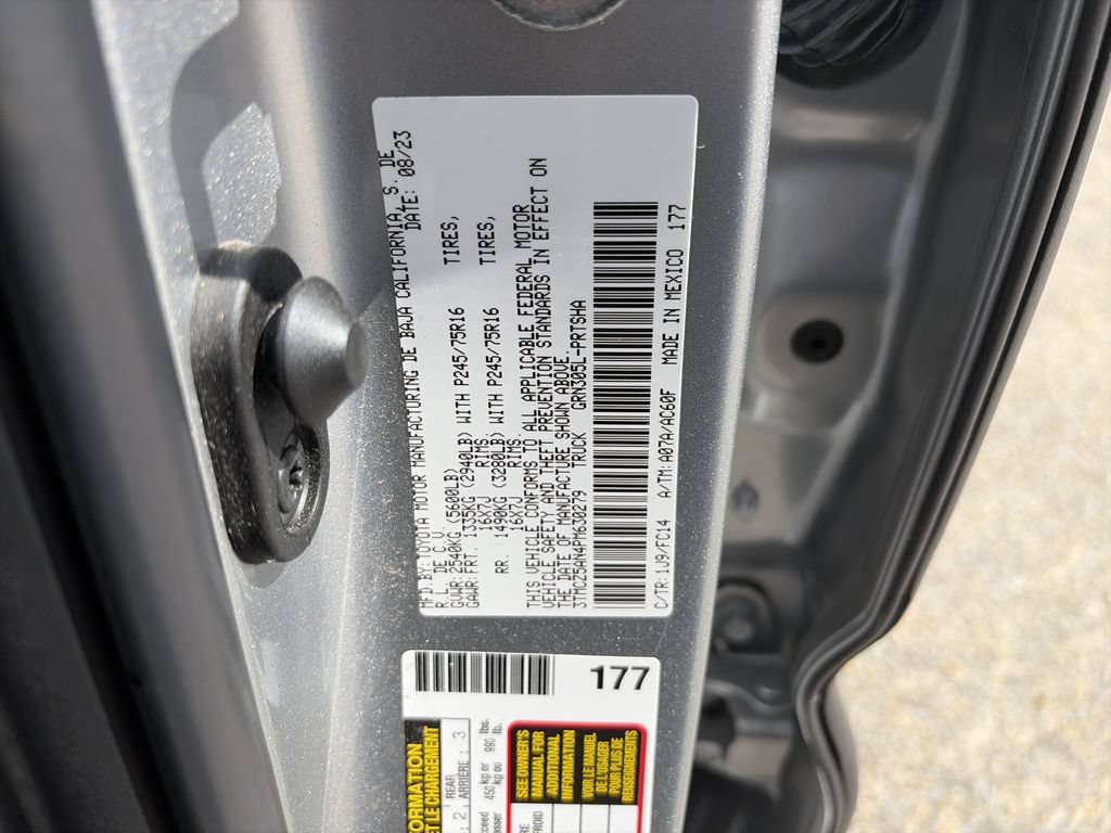 Used 2023 Toyota Tacoma SR5 w/ Technology Package AWD/4WD image 34