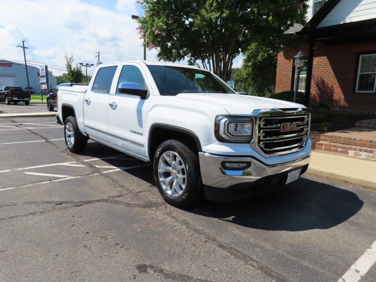 Used 2017 GMC Sierra 1500 SLT w/ SLT Premium Package RWD image 11