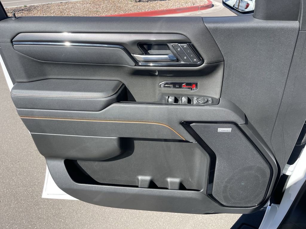 Used 2025 GMC Sierra 1500 AT4 w/ AT4 Premium Package image 23