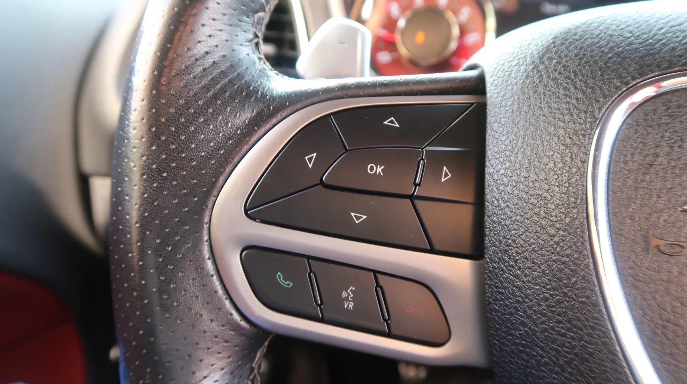 Used 2019 Dodge Challenger SRT Hellcat w/ Laguna Leather Package image 33