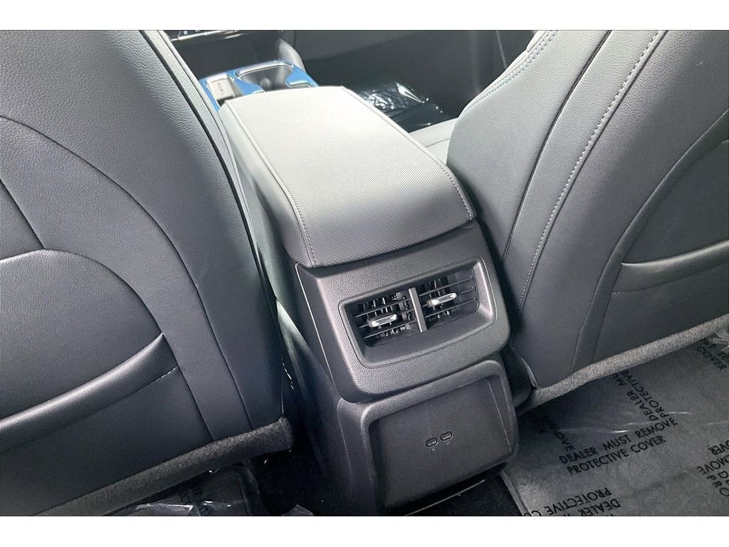 Used 2024 Chevrolet Equinox EV LT w/ LPO, All-Weather Mat Package AWD/4WD image 10