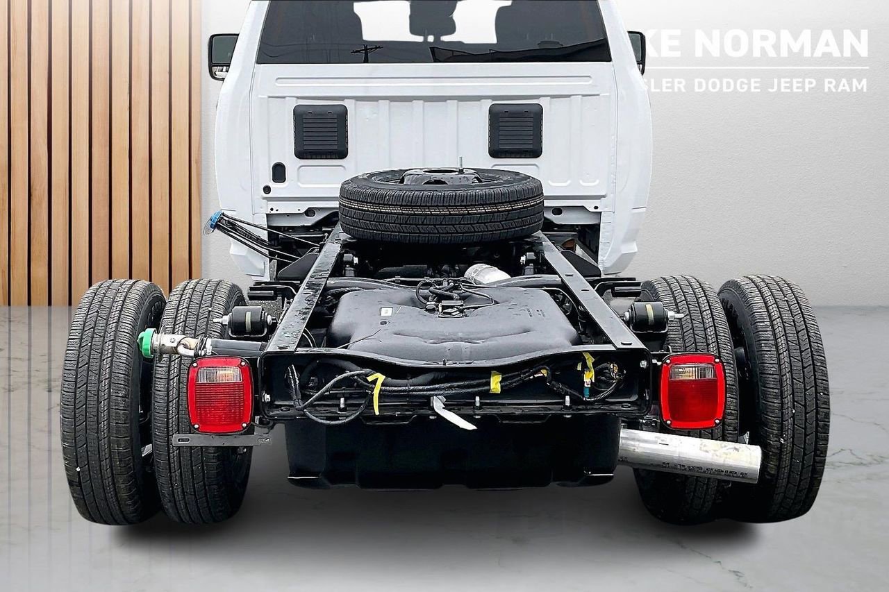 New 2026 RAM 3500 Tradesman image 23