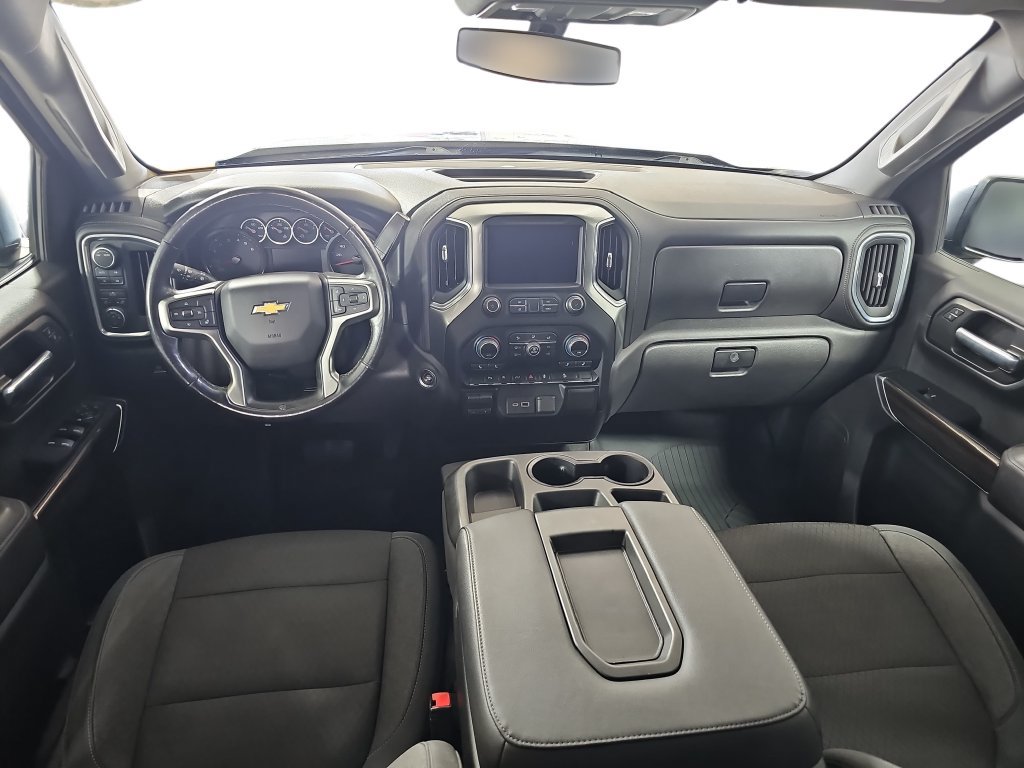 Used 2021 Chevrolet Silverado 1500 LT AWD/4WD image 11