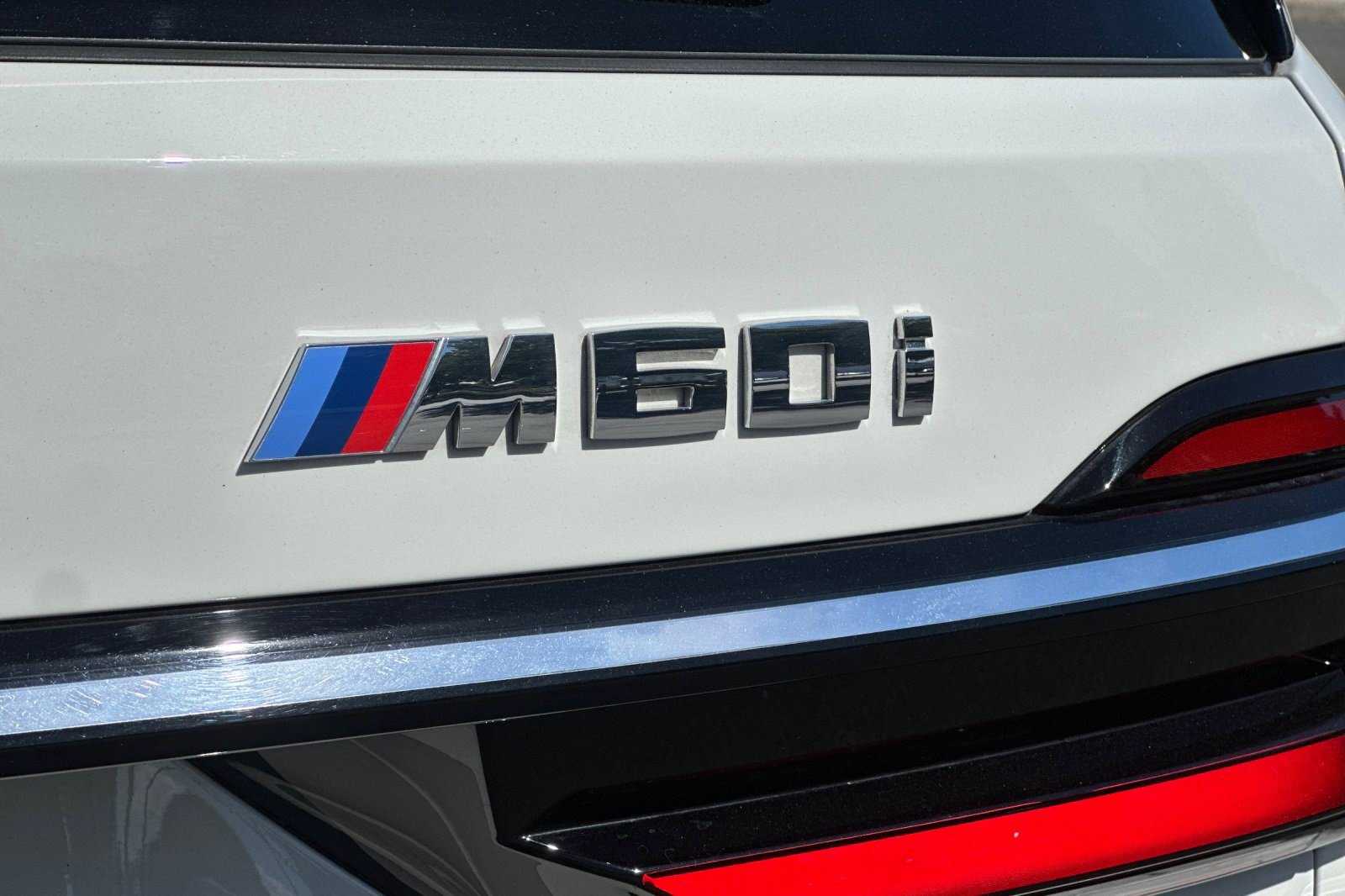 Certified 2024 BMW X7 M60i AWD/4WD image 40