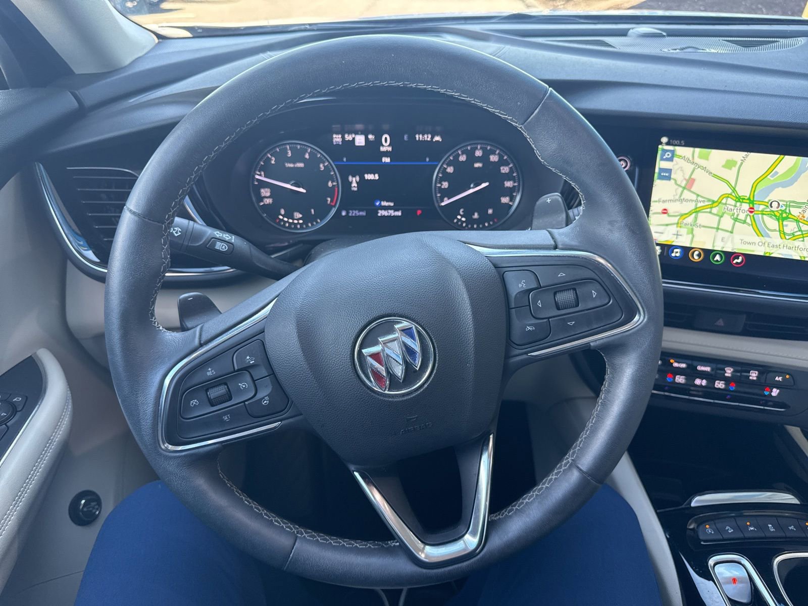 Used 2023 Buick Envision Avenir image 21