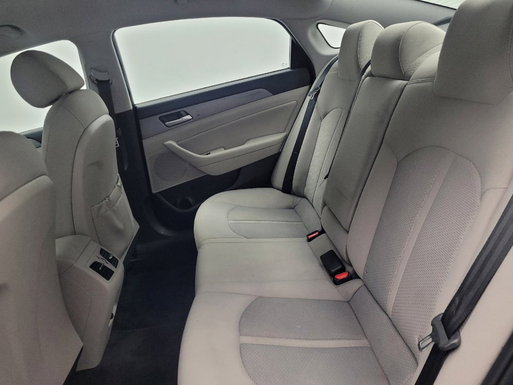 Used 2019 Hyundai Sonata SEL image 18
