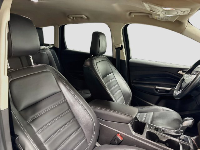 Used 2019 Ford Escape SEL AWD/4WD image 23