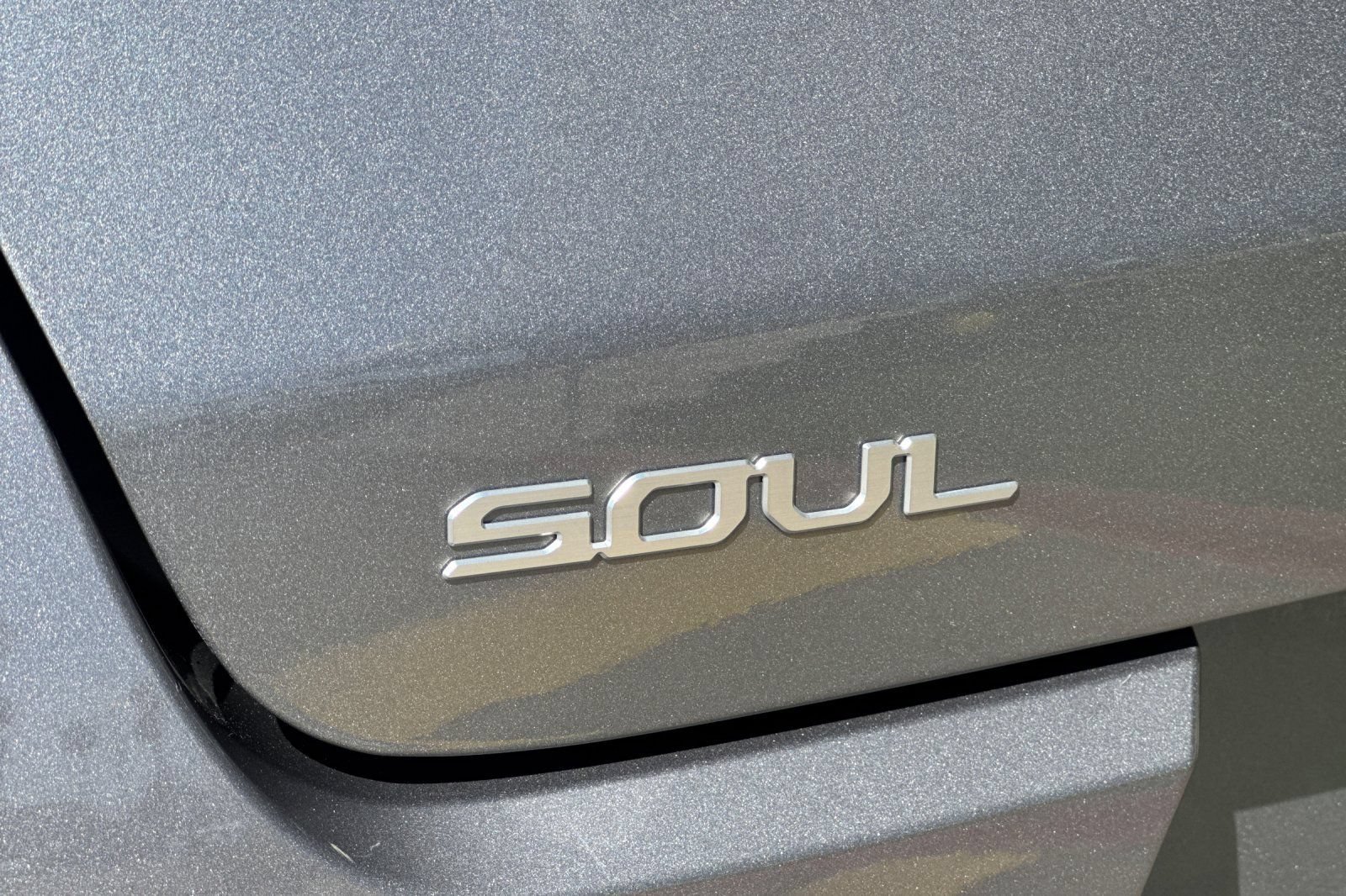 Used 2024 Kia Soul LX w/ Option Group 015 FWD image 26