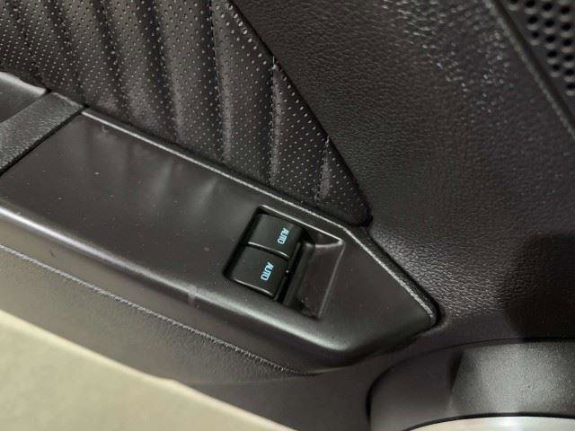 Used 2012 Ford Mustang Shelby GT500 w/ SVT Performance Pkg RWD image 24
