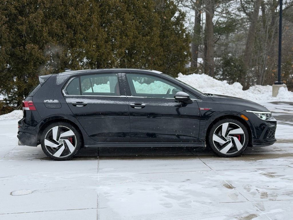 Used 2022 Volkswagen GTI SE image 8