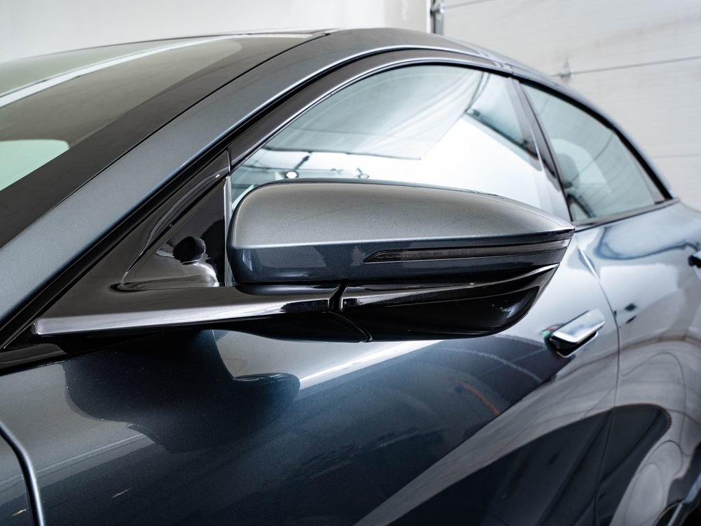 Used 2024 Lucid Air Touring image 17