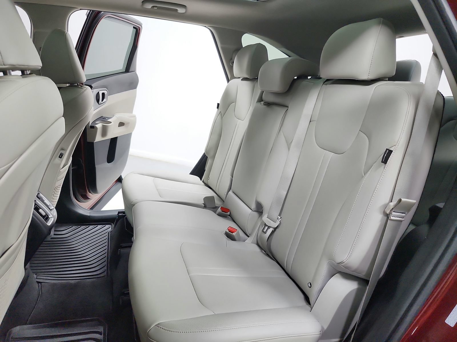 Used 2025 Kia Sorento S w/ Panoramic Sunroof Package FWD image 39
