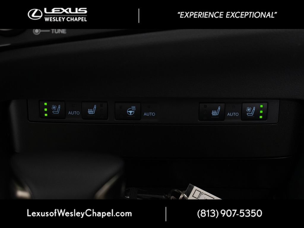 Used 2025 Lexus ES 350 w/ Premium Package FWD image 35