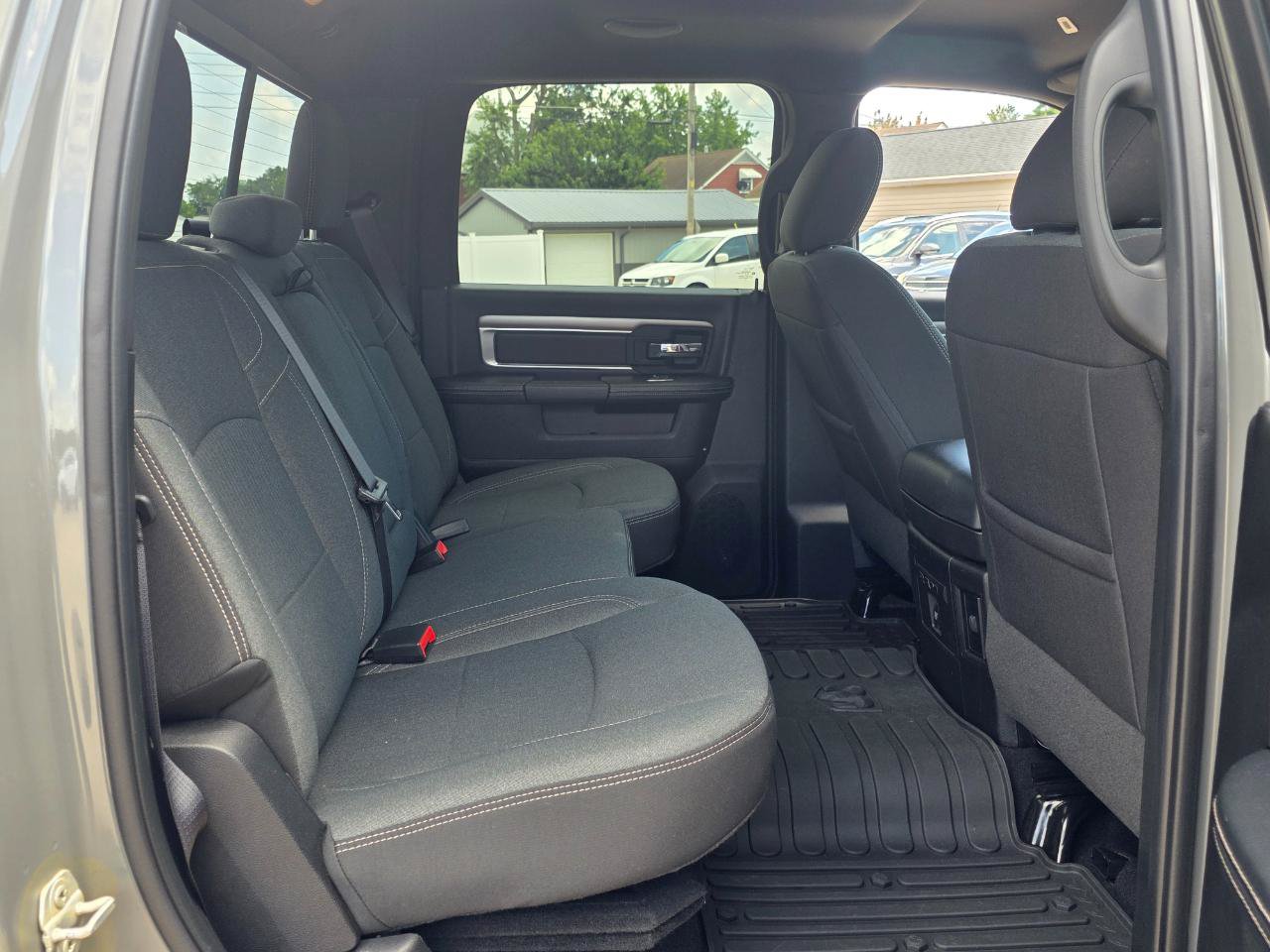 Used 2022 RAM 1500 Warlock w/ Ceramic Grey Warlock Package AWD/4WD image 23