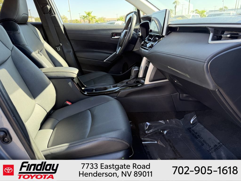 Certified 2025 Toyota Corolla Cross XLE FWD image 15