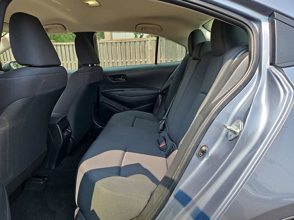 Used 2023 Toyota Corolla LE w/ Carpet Mat Package (TMS) FWD image 12