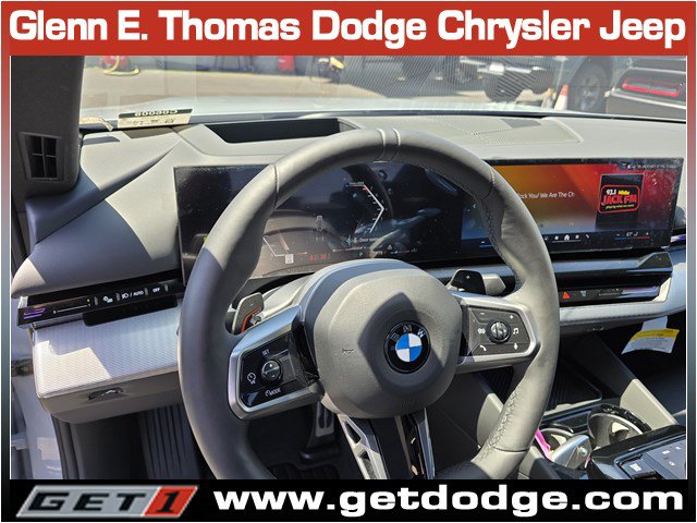 Used 2025 BMW 530i w/ M Sport Package RWD image 16