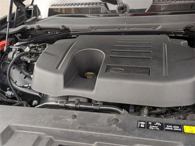 Used 2023 Land Rover Defender 110 X-Dynamic SE image 40