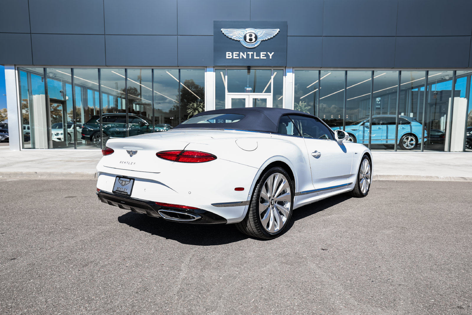 New 2027 Bentley Continental GTC AWD/4WD image 3