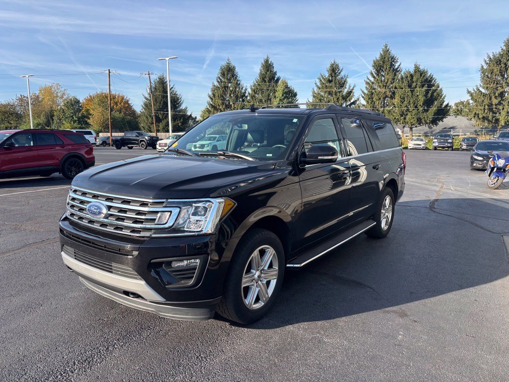 Used 2020 Ford Expedition Max XLT w/ Equipment Group 202A AWD/4WD image 2