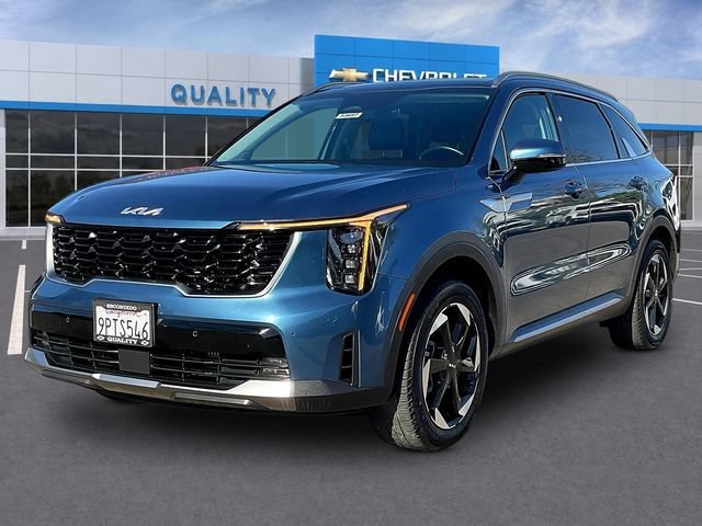 Used 2025 Kia Sorento EX w/ EX Panoramic Sunroof Package FWD image 3