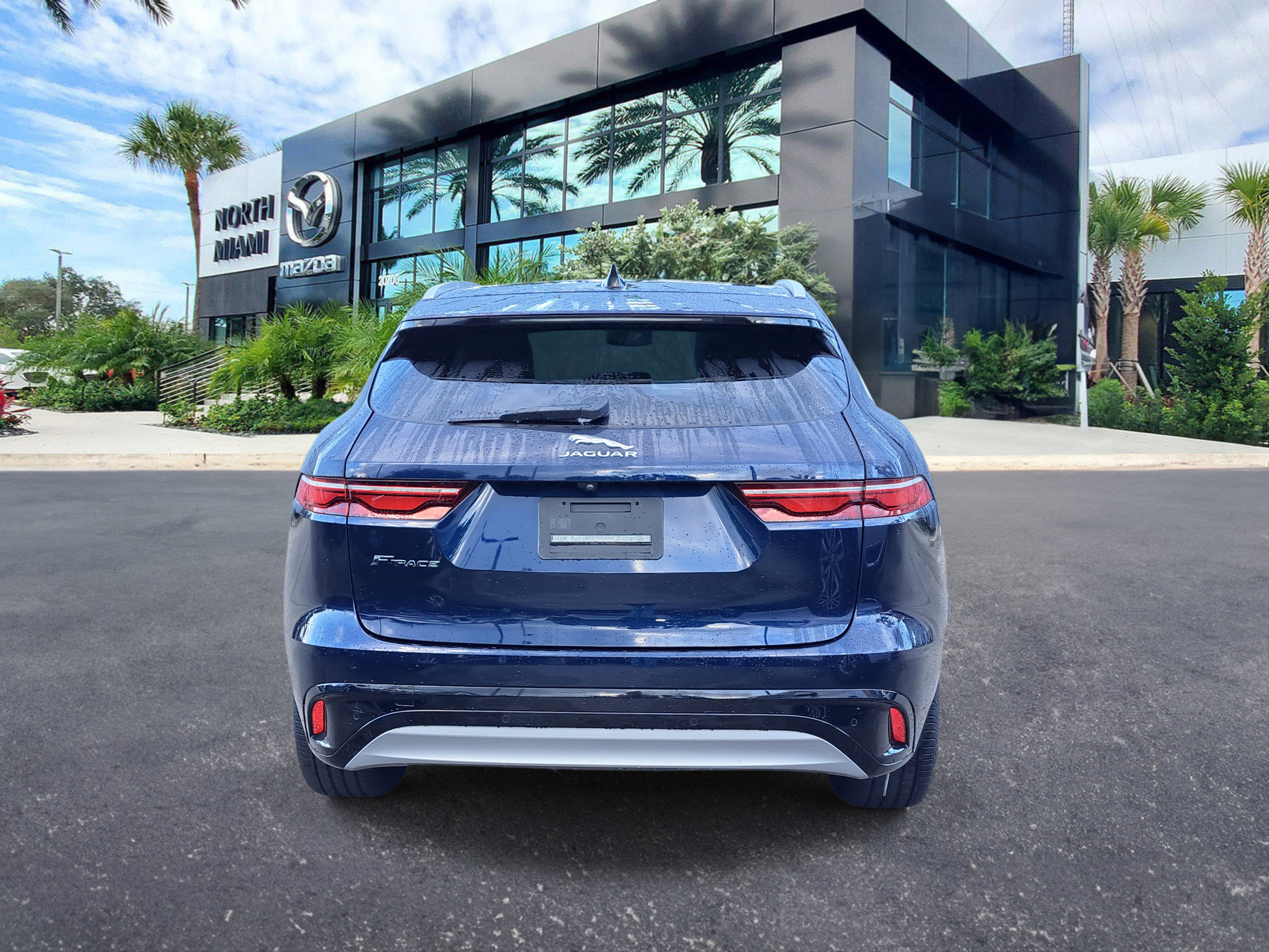 Used 2022 Jaguar F-PACE S image 4