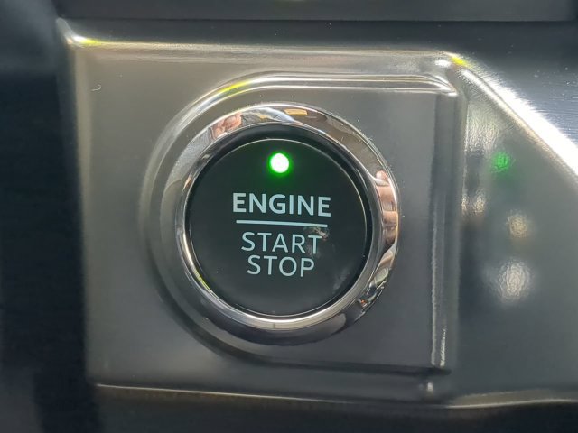 Used 2023 Ford F150 Lariat AWD/4WD image 36