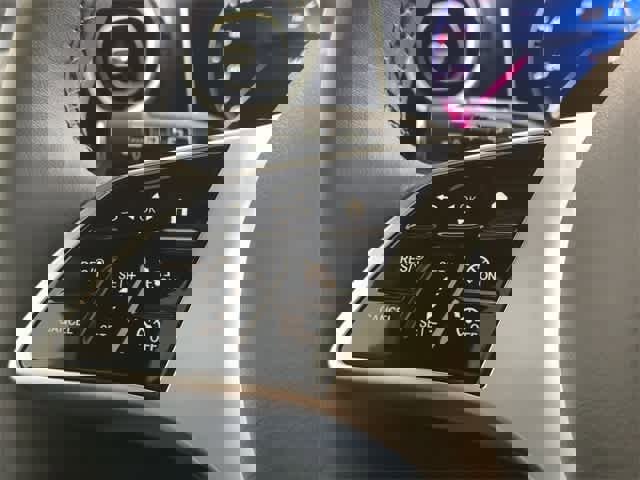 Certified 2026 Mercedes-Benz GLC 300 4MATIC image 25