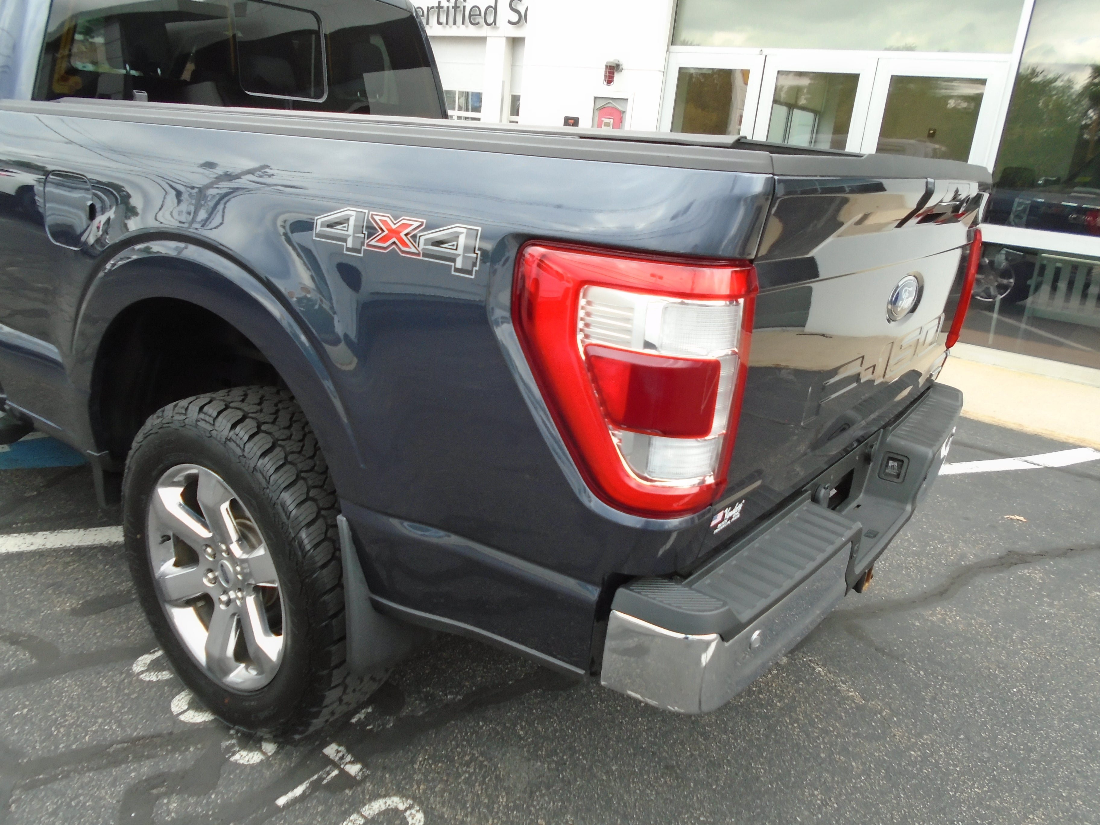 Used 2022 Ford F150 Lariat w/ Equipment Group 502A High AWD/4WD image 15