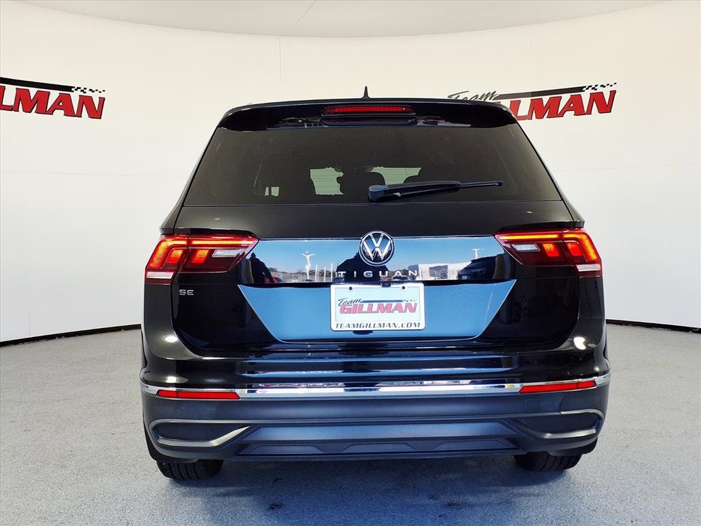 Used 2022 Volkswagen Tiguan SE image 9