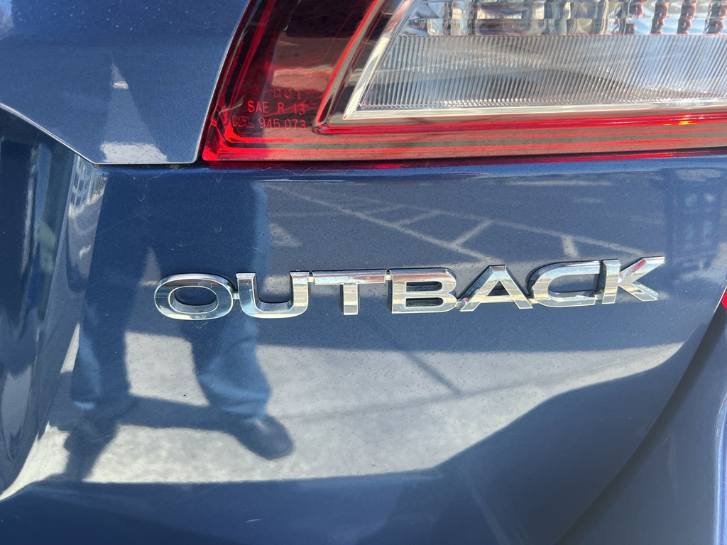 Used 2019 Subaru Outback 2.5i Premium AWD/4WD image 38