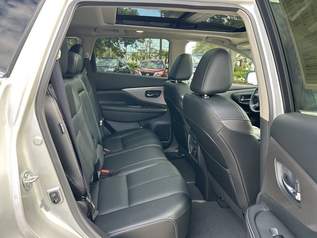 Certified 2024 Nissan Murano SL FWD image 45