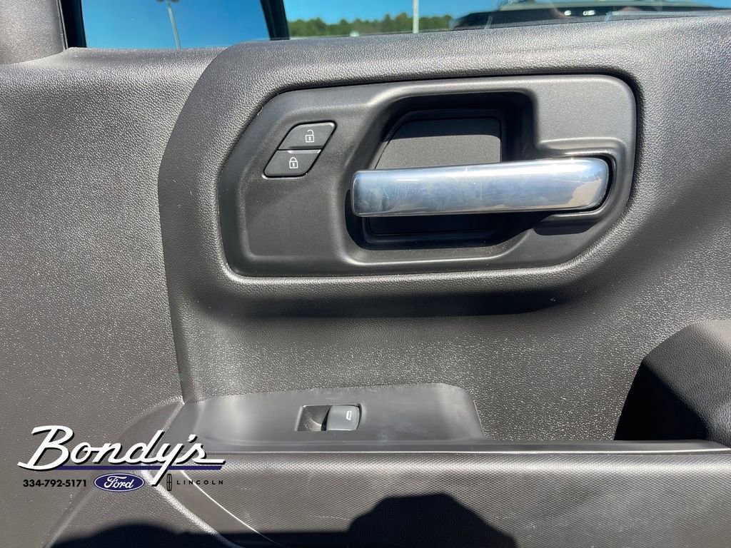 Used 2021 Chevrolet Silverado 1500 Custom AWD/4WD image 19