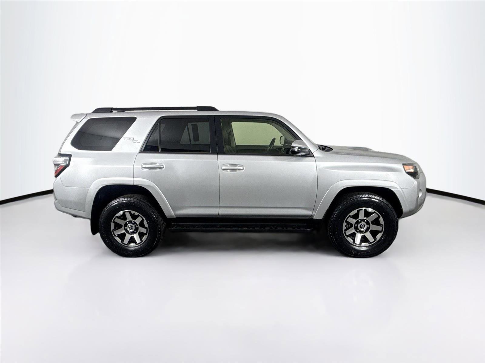 Certified 2024 Toyota 4Runner TRD Off-Road Premium image 10