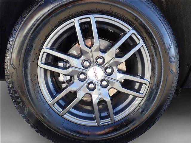 Used 2025 GMC Acadia Elevation image 7