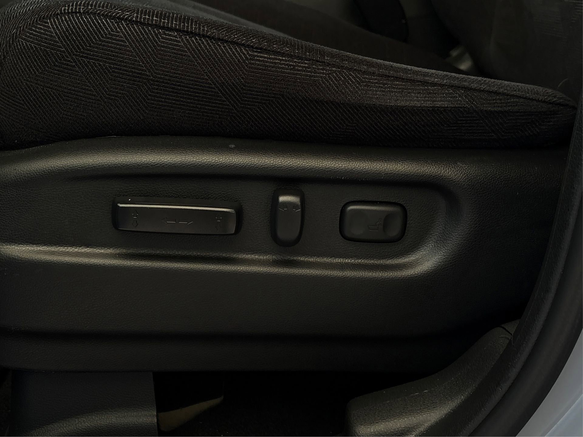 Used 2022 Honda Pilot Sport image 31