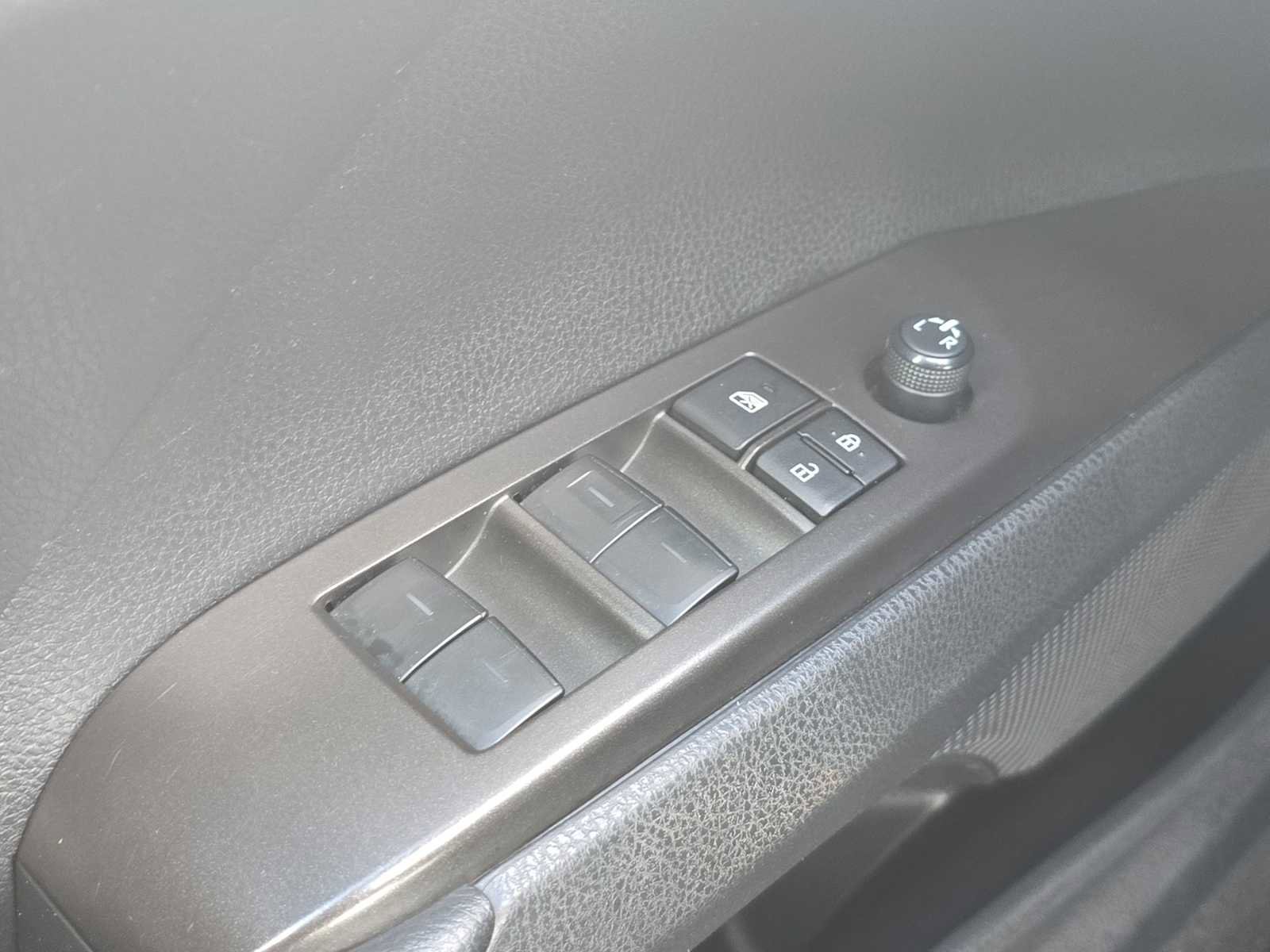 Used 2023 Toyota Camry LE FWD image 16
